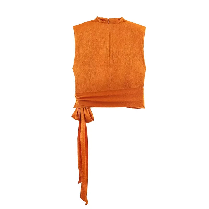 Top Elegante con Detalle de Cinta