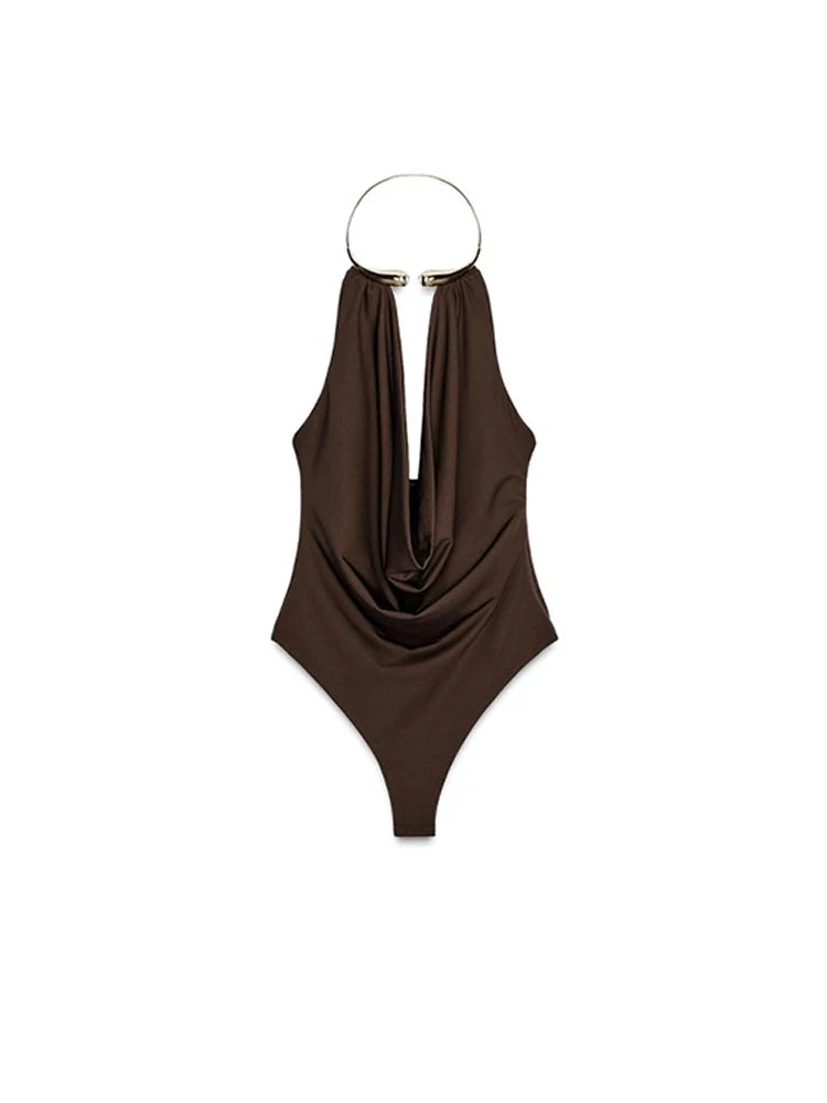 Minimalismo con Estilo: El Top Versátil que tu Verano Necesita