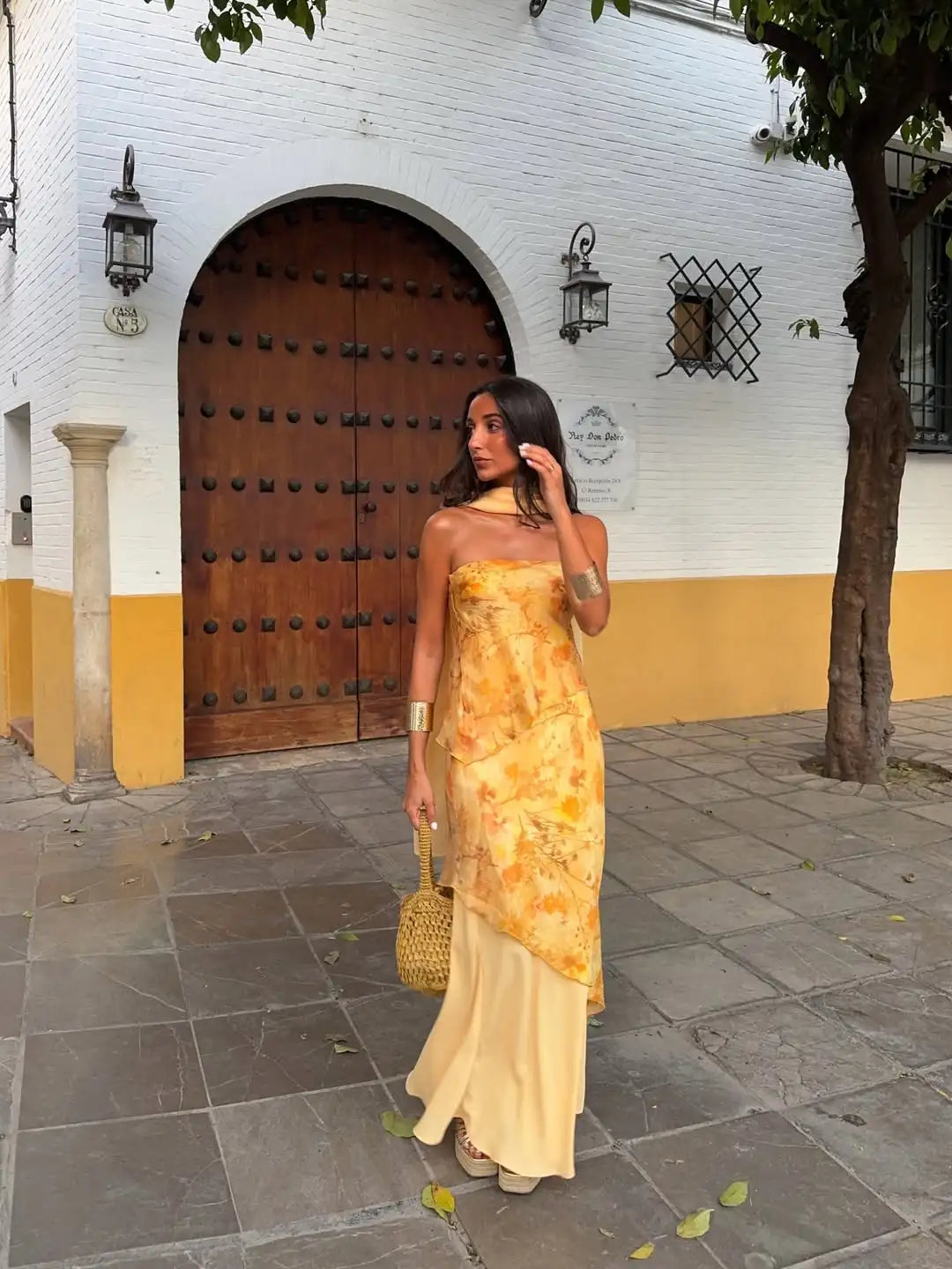 Vestido Elegante de Verano con Detalle de Lazo
